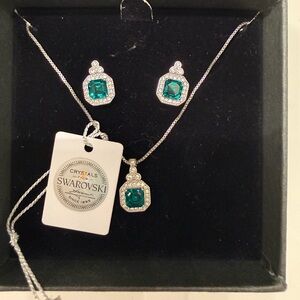 Swarovski Emerald Green and Silver Necklace and Earring Set